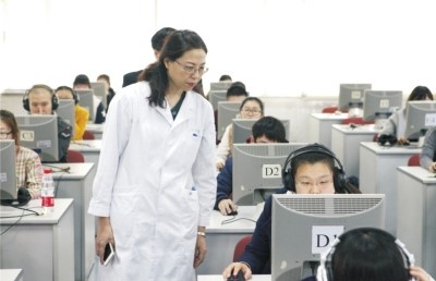 应用网络考试平台进行理论考试