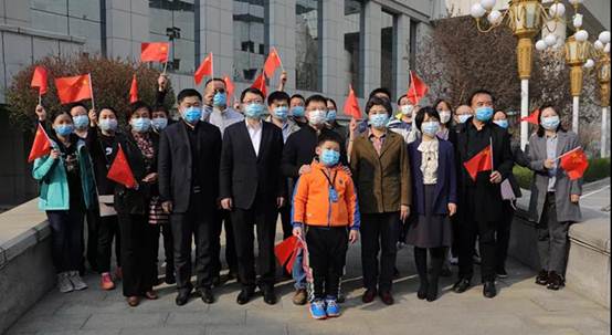 说明: C:\Users\zhangensi\Desktop\新冠肺炎\新闻报道\上统战部网站新闻\民革马晓春\20200415\1.jpg