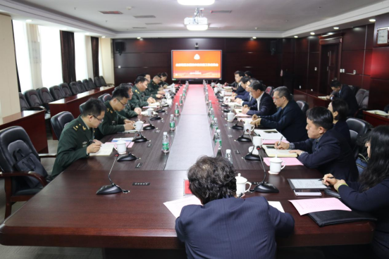 北部战区总医院院长陆辉一行来校交流